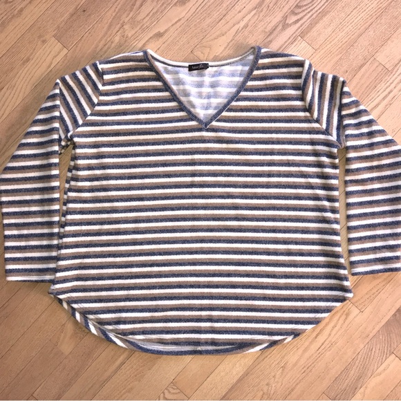 Amaryllis Tops - Amaryllis Soft Fleece Top Womens Plus Size 3X Tan Blue Long Sleeve V Neck Stripe